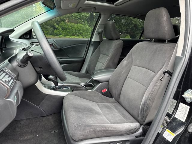 Used 2015 Honda Accord EX image 9