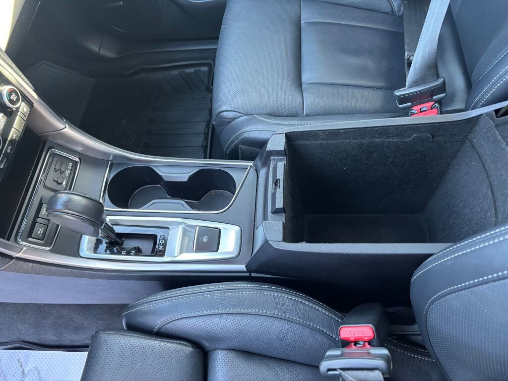 Used 2021 Subaru Ascent Limited w/ Technology Package image 18