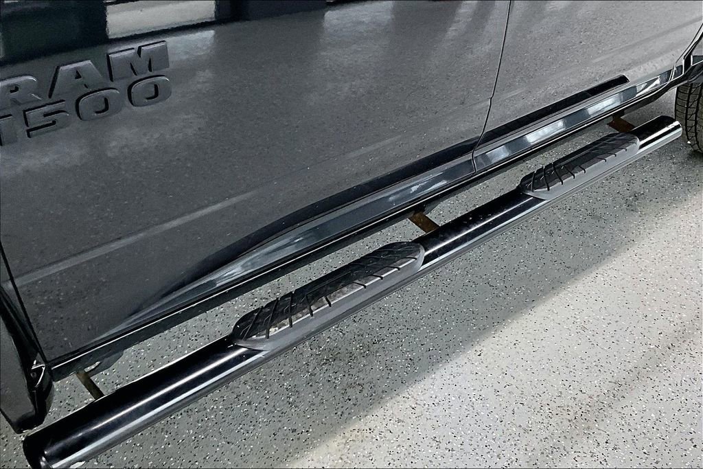 Used 2018 RAM 1500 Sport image 31