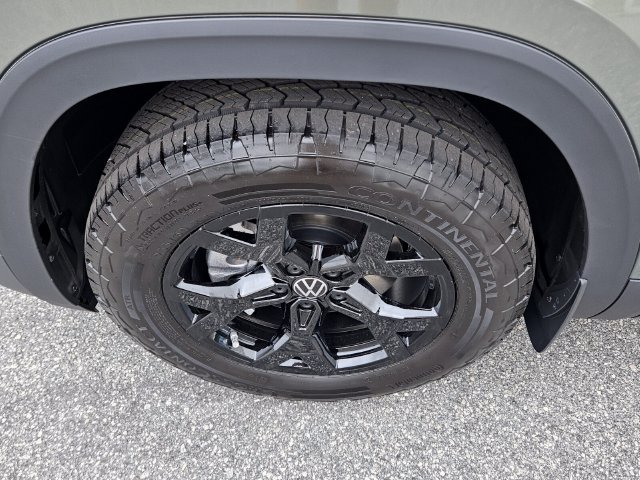 New 2026 Volkswagen Atlas Peak Edition AWD/4WD image 19