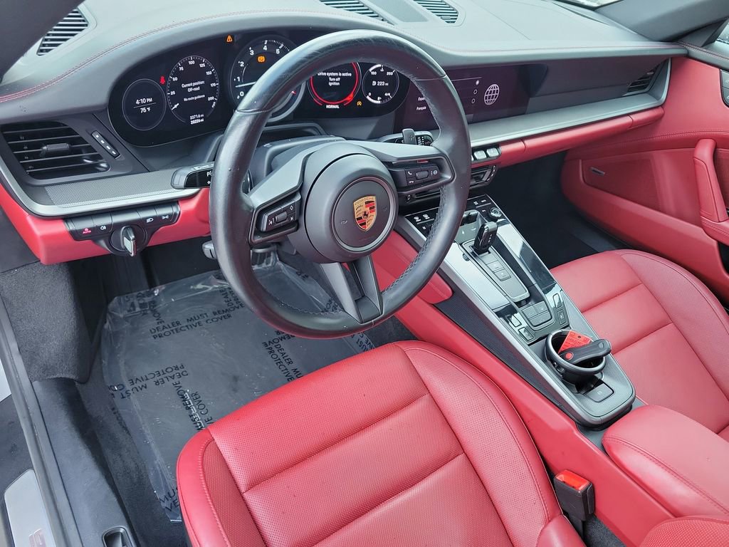 Used 2024 Porsche 911 Carrera 4 AWD/4WD image 21