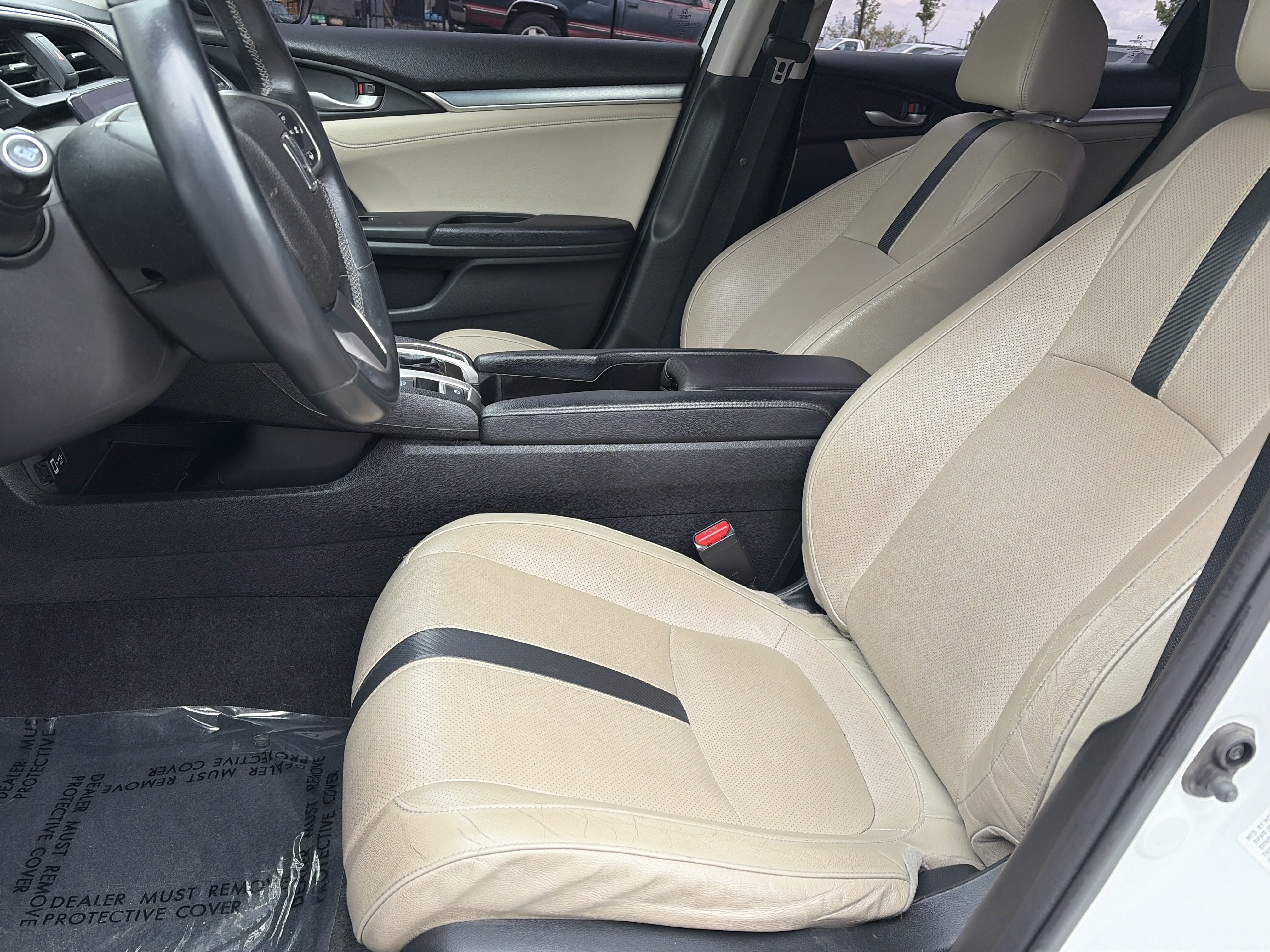 Used 2016 Honda Civic Touring image 5