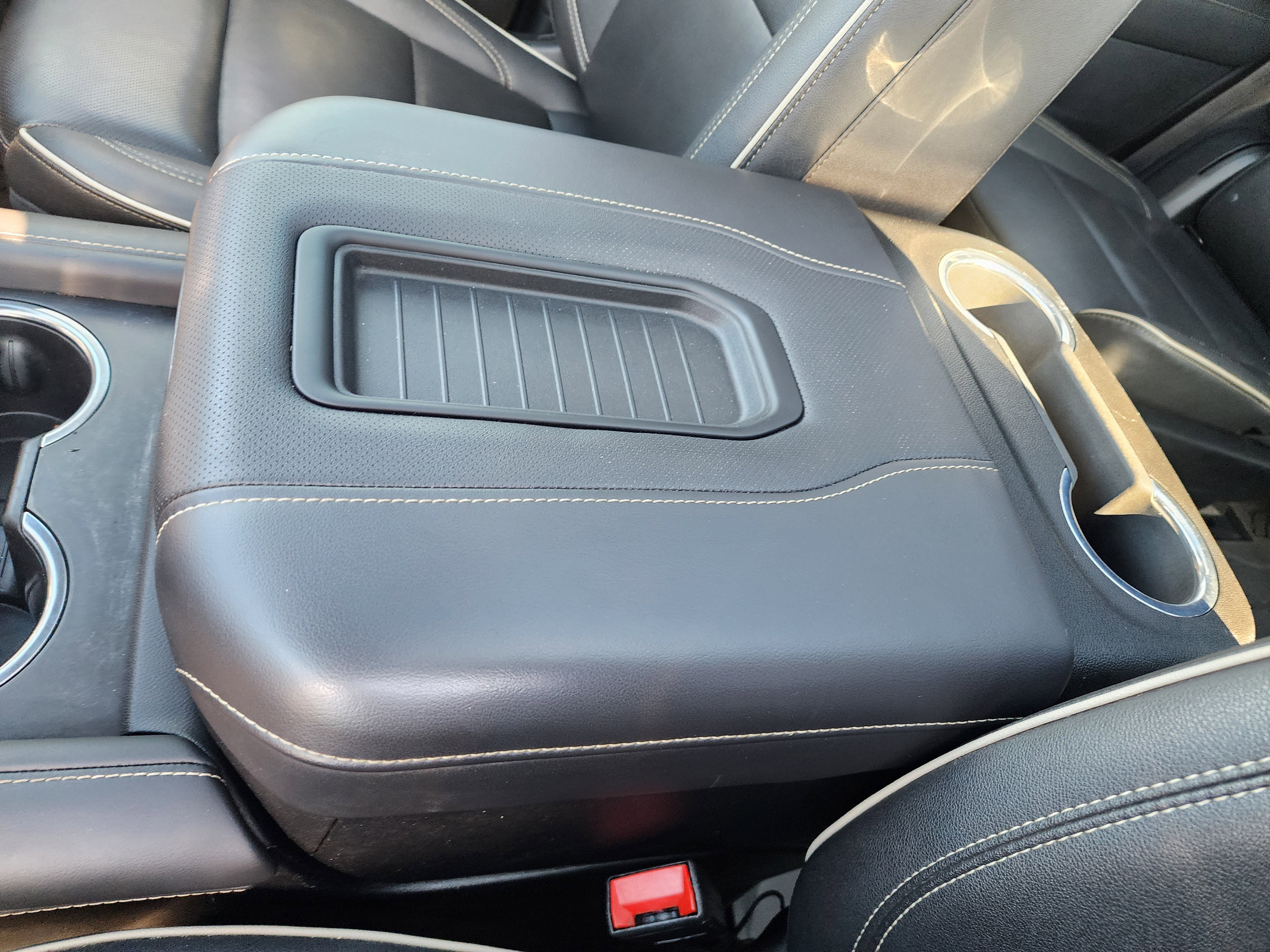 Used 2023 Chevrolet Tahoe Premier image 37