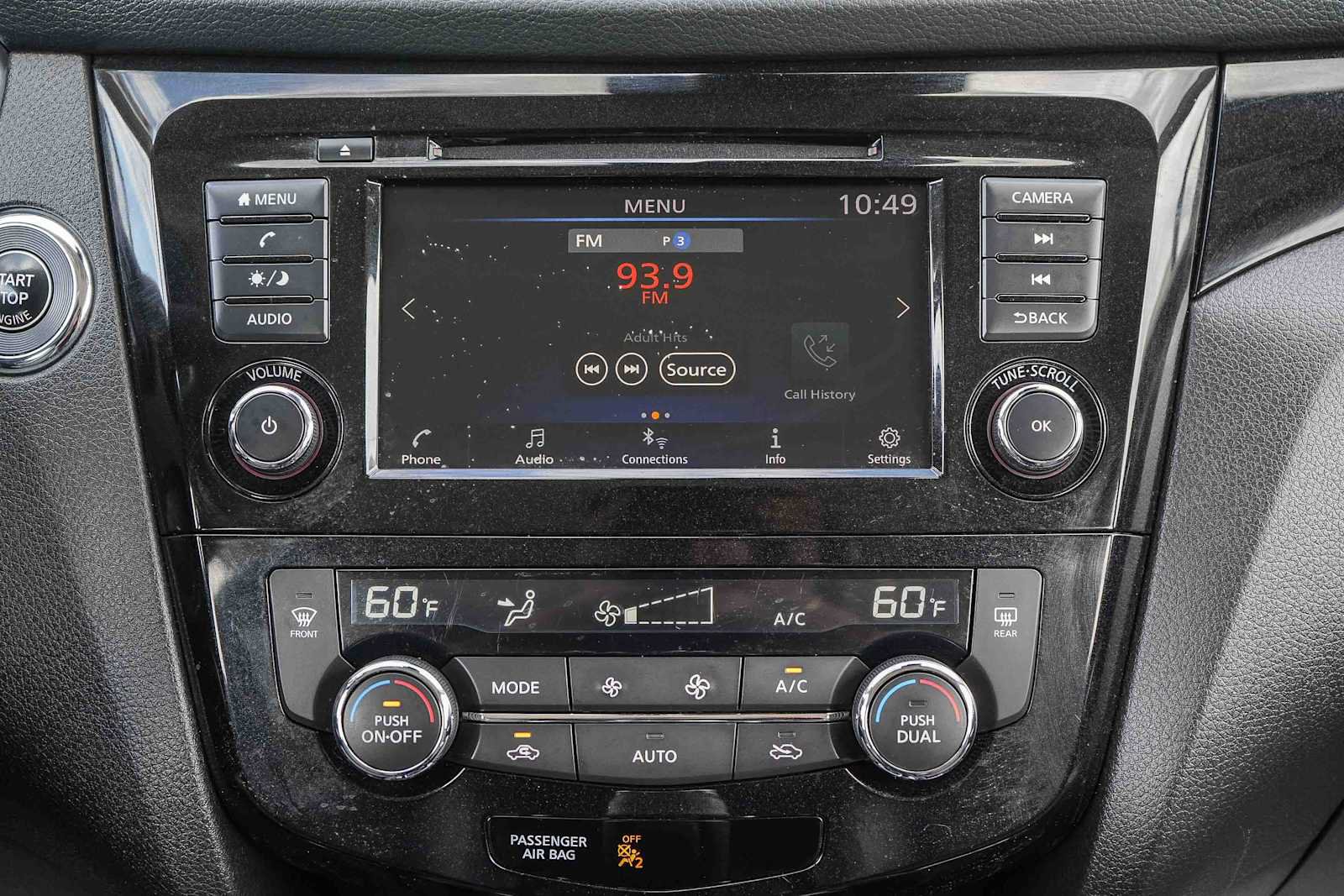 Used 2021 Nissan Rogue Sport SV w/ Technology Package FWD image 14