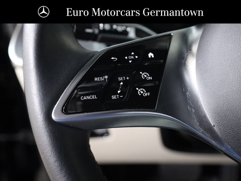 Certified 2026 Mercedes-Benz GLC 300 4MATIC image 12