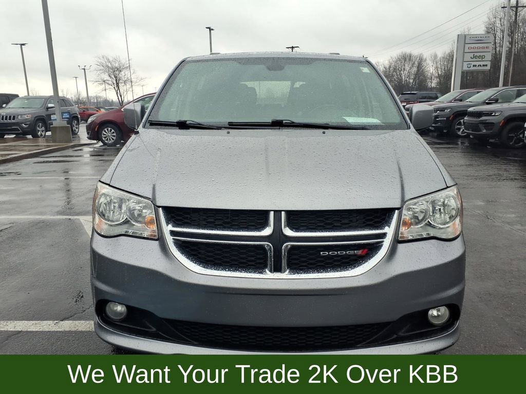Used 2019 Dodge Grand Caravan SXT image 7