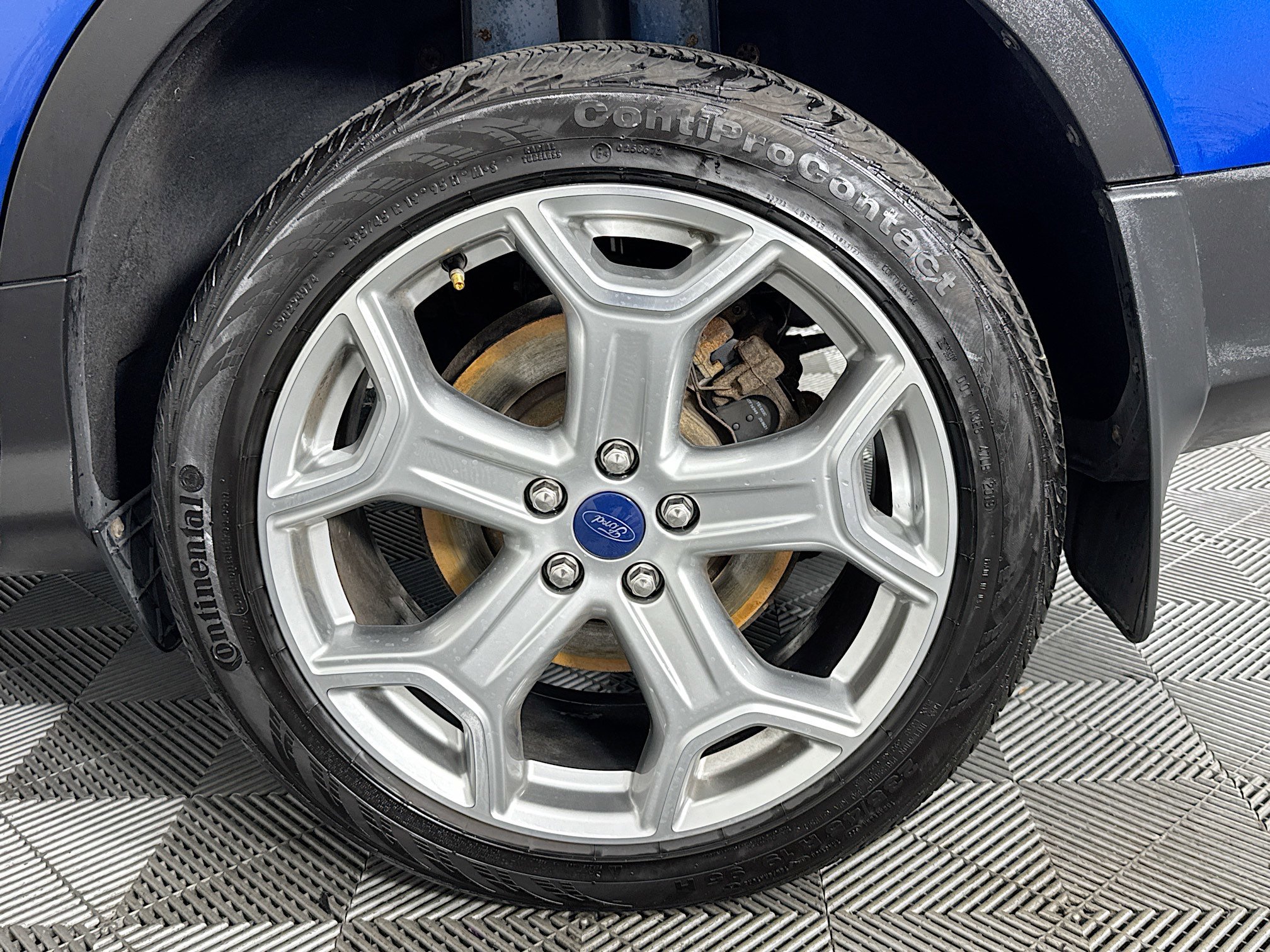 Used 2019 Ford Escape Titanium image 57