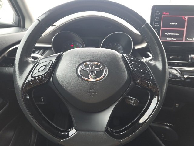 Used 2022 Toyota C-HR Limited image 15