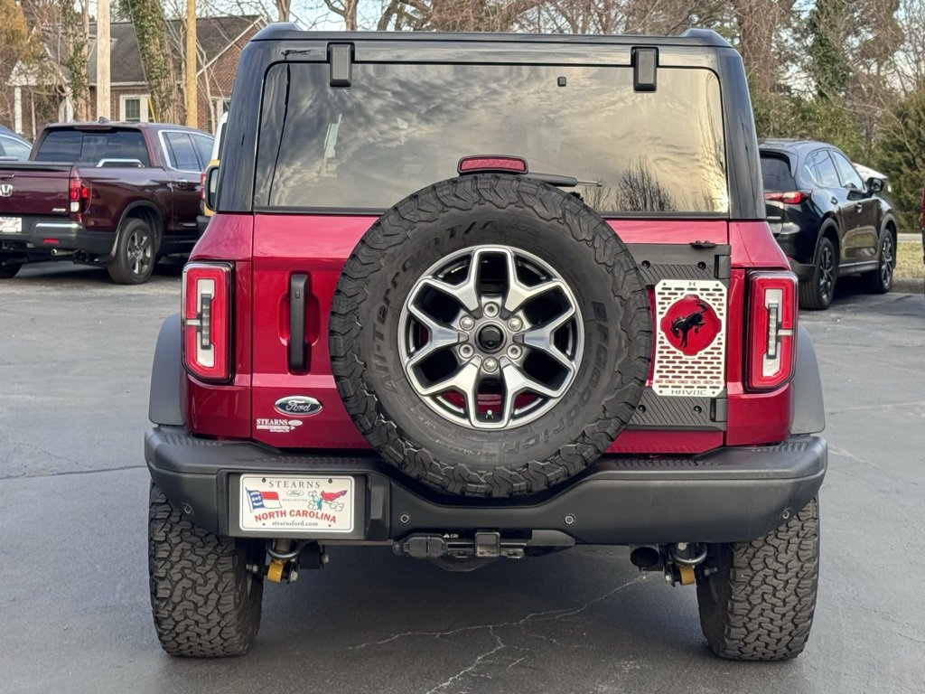 Used 2025 Ford Bronco Badlands image 19