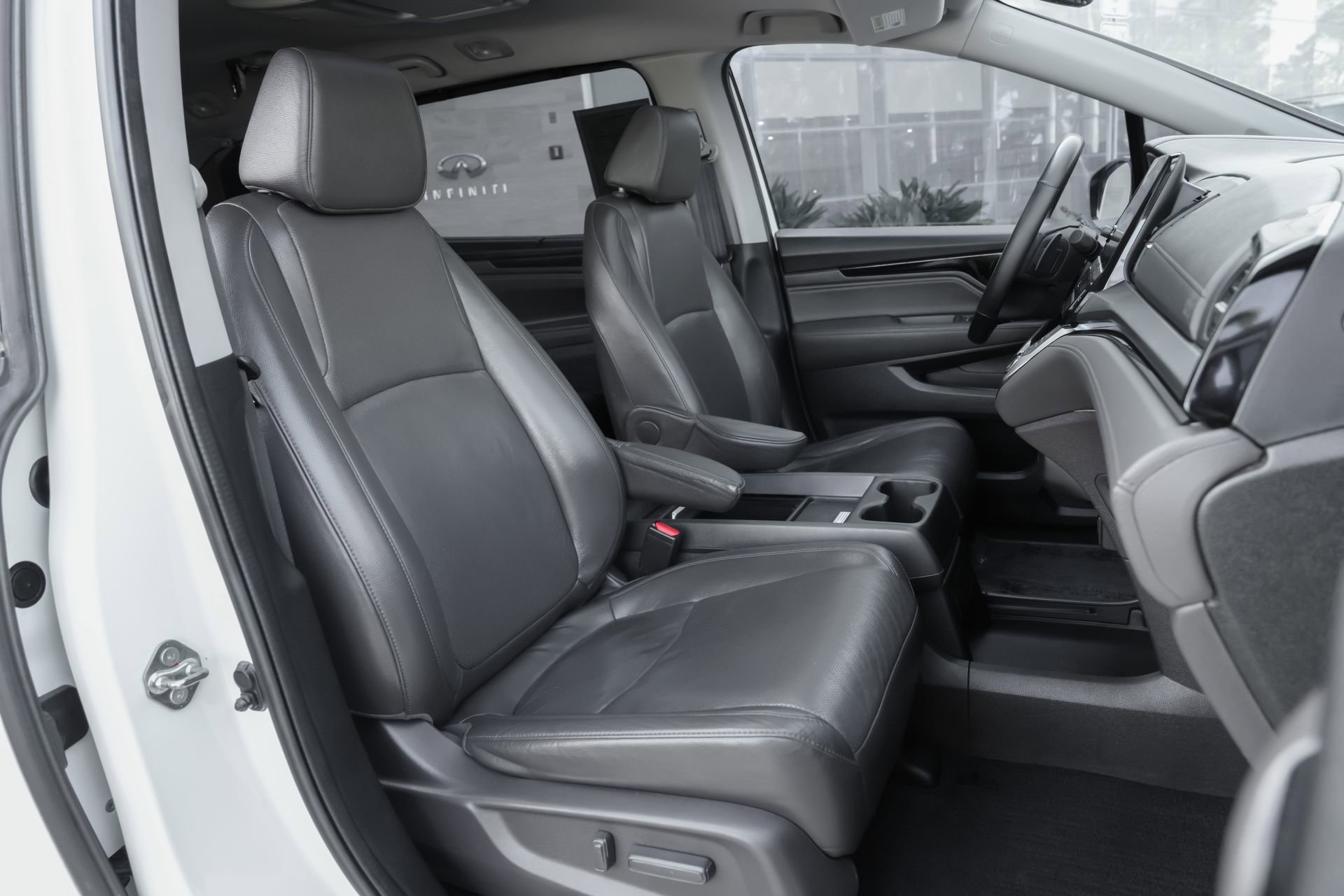 Used 2019 Honda Odyssey Elite image 40