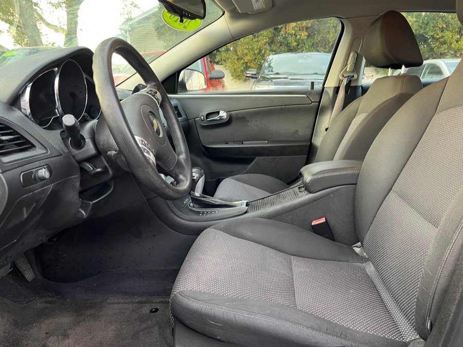 Used 2010 Chevrolet Malibu LT w/ Power Convenience Package FWD image 12