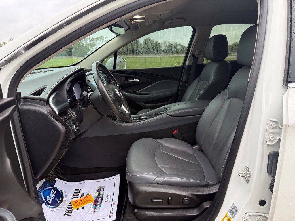 Used 2019 Buick Envision Essence FWD image 29