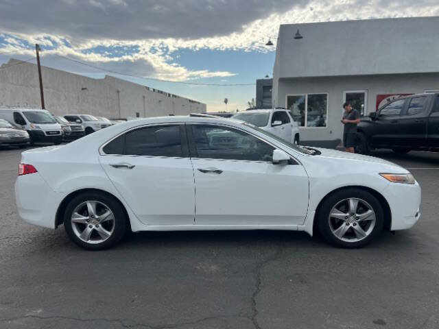 Used 2012 Acura TSX Base 4dr Sedan FWD image 2