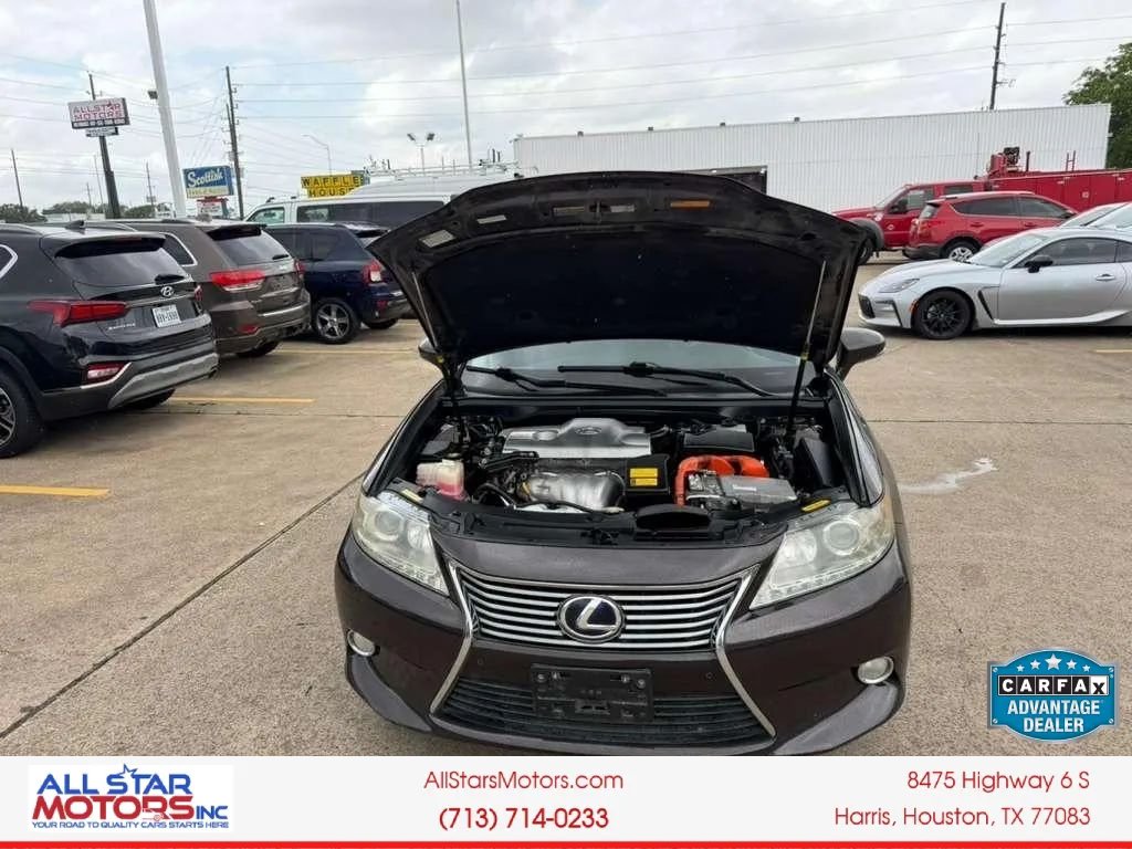 Used 2013 Lexus ES 300h w/ Luxury Pkg FWD image 5
