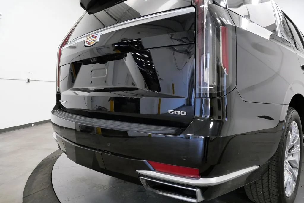 Used 2024 Cadillac Escalade Premium Luxury Platinum AWD/4WD image 41