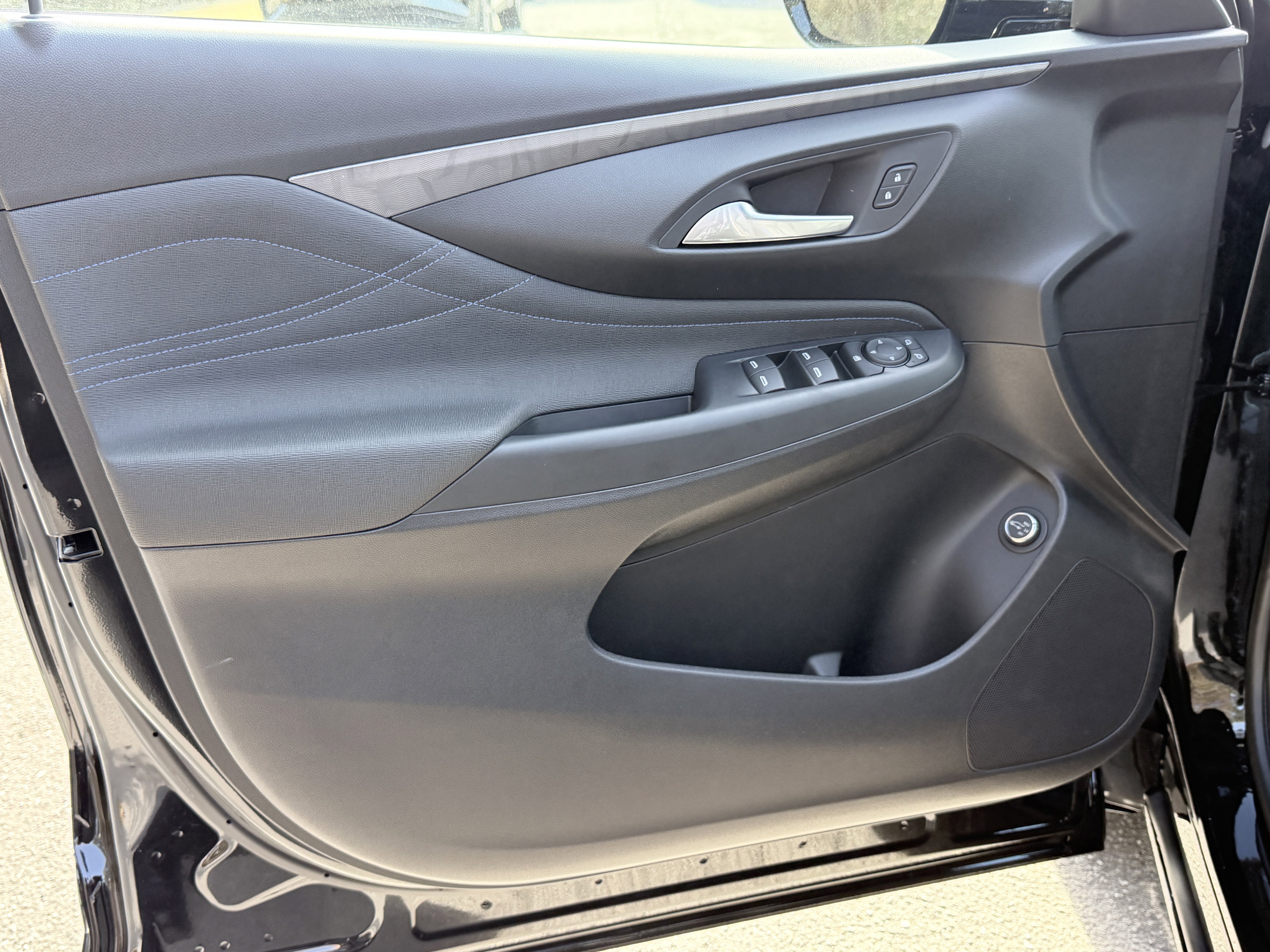 New 2026 Buick Envista Sport Touring w/ Convenience I Package image 11
