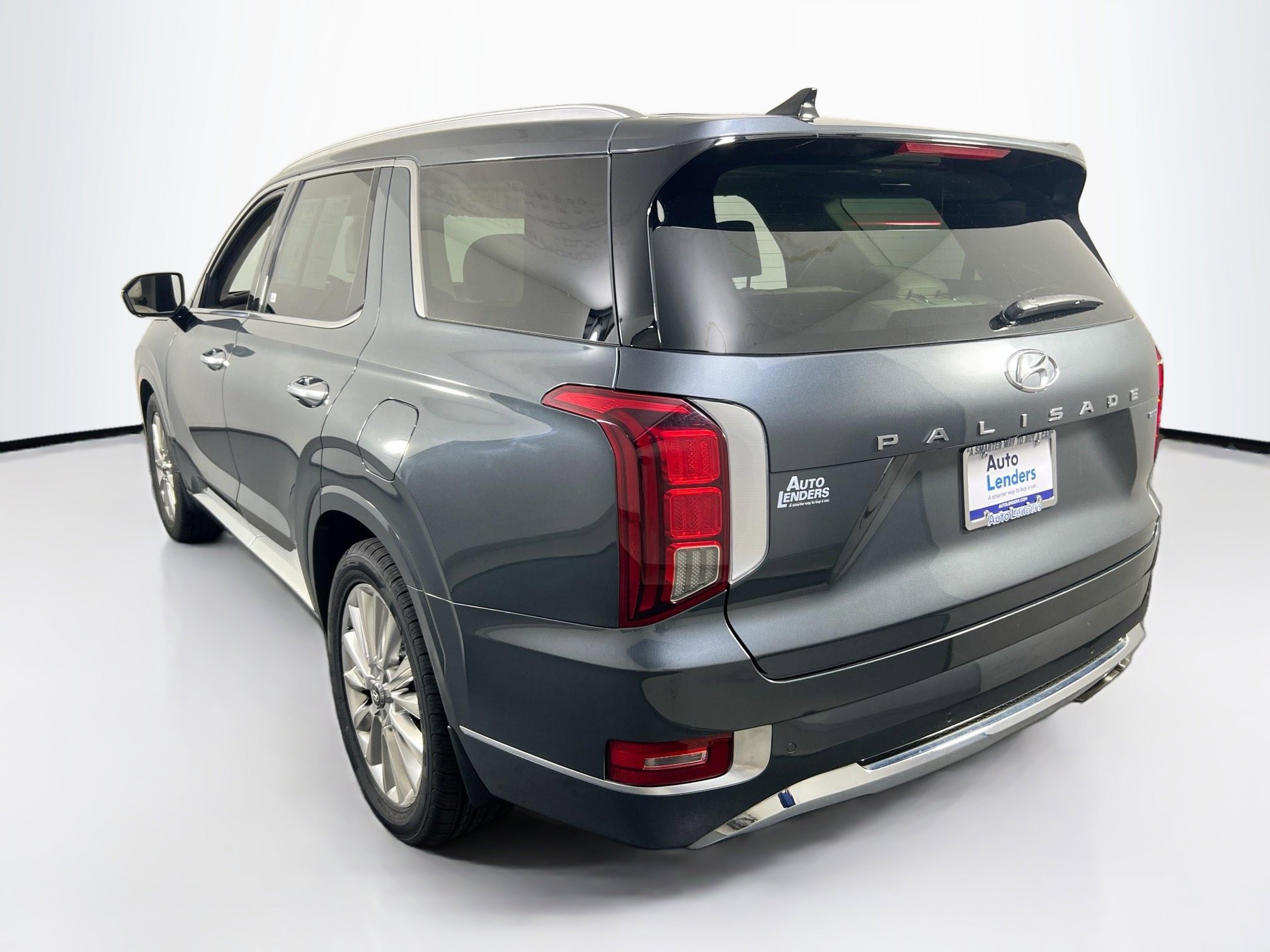 Used 2020 Hyundai Palisade Limited w/ Winter Weather Package image 7