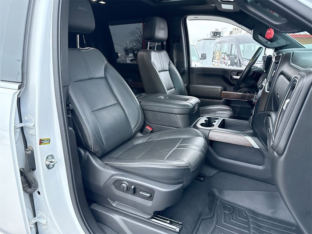 Used 2020 Chevrolet Silverado 2500 High Country w/ Z71 Off-Road Package image 25