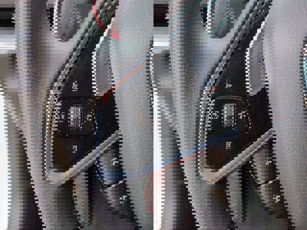 Used 2023 Chevrolet Corvette Stingray Convertible w/ 1LT RWD image 12