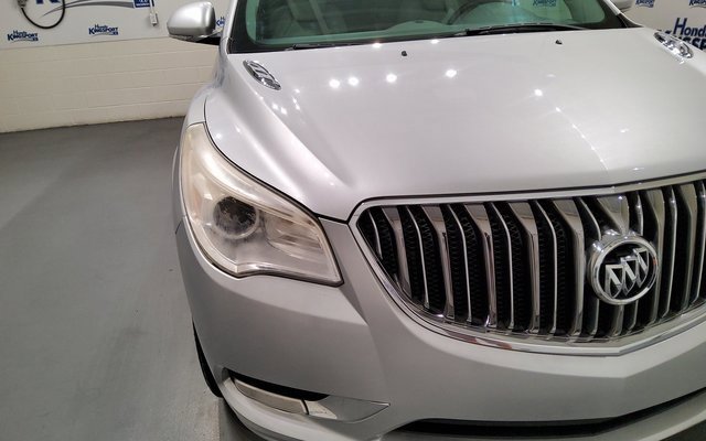 Used 2015 Buick Enclave Leather image 9