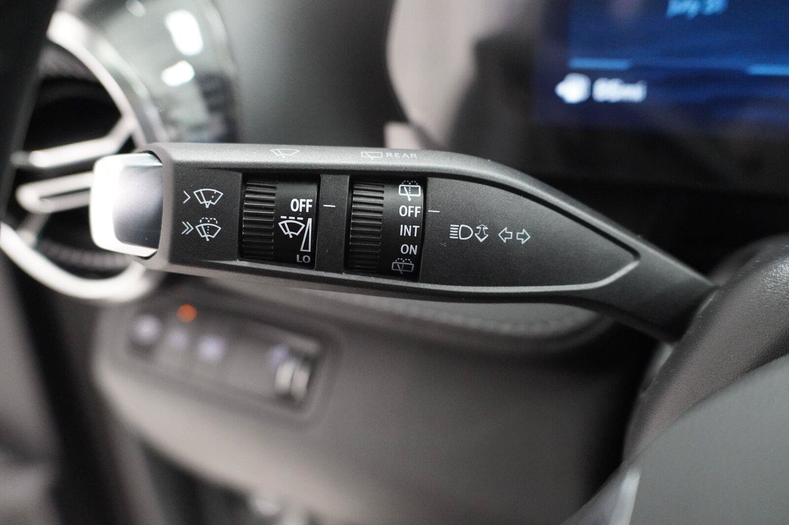 New 2027 Chevrolet Equinox LT FWD image 9