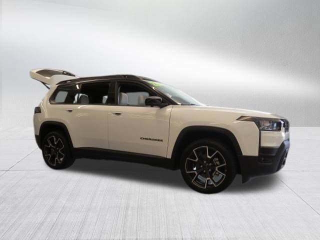 New 2026 Jeep Cherokee Overland w/ Advanced Pro Tech Group AWD/4WD image 2