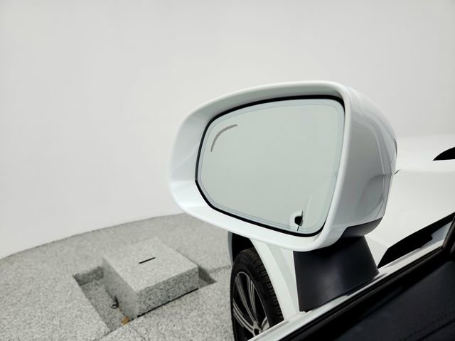 Certified 2024 Volvo XC90 T8 Ultimate w/ Protection Package Premier image 20