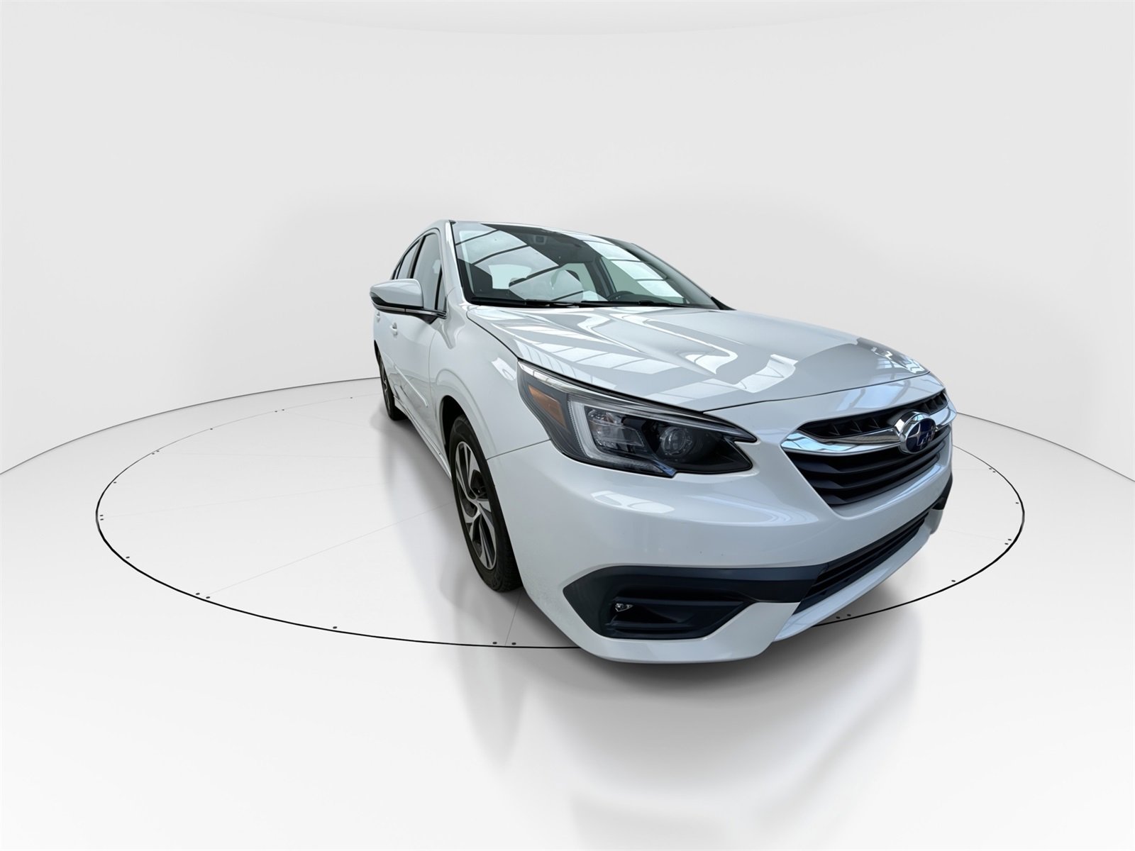 Used 2021 Subaru Legacy Premium image 2