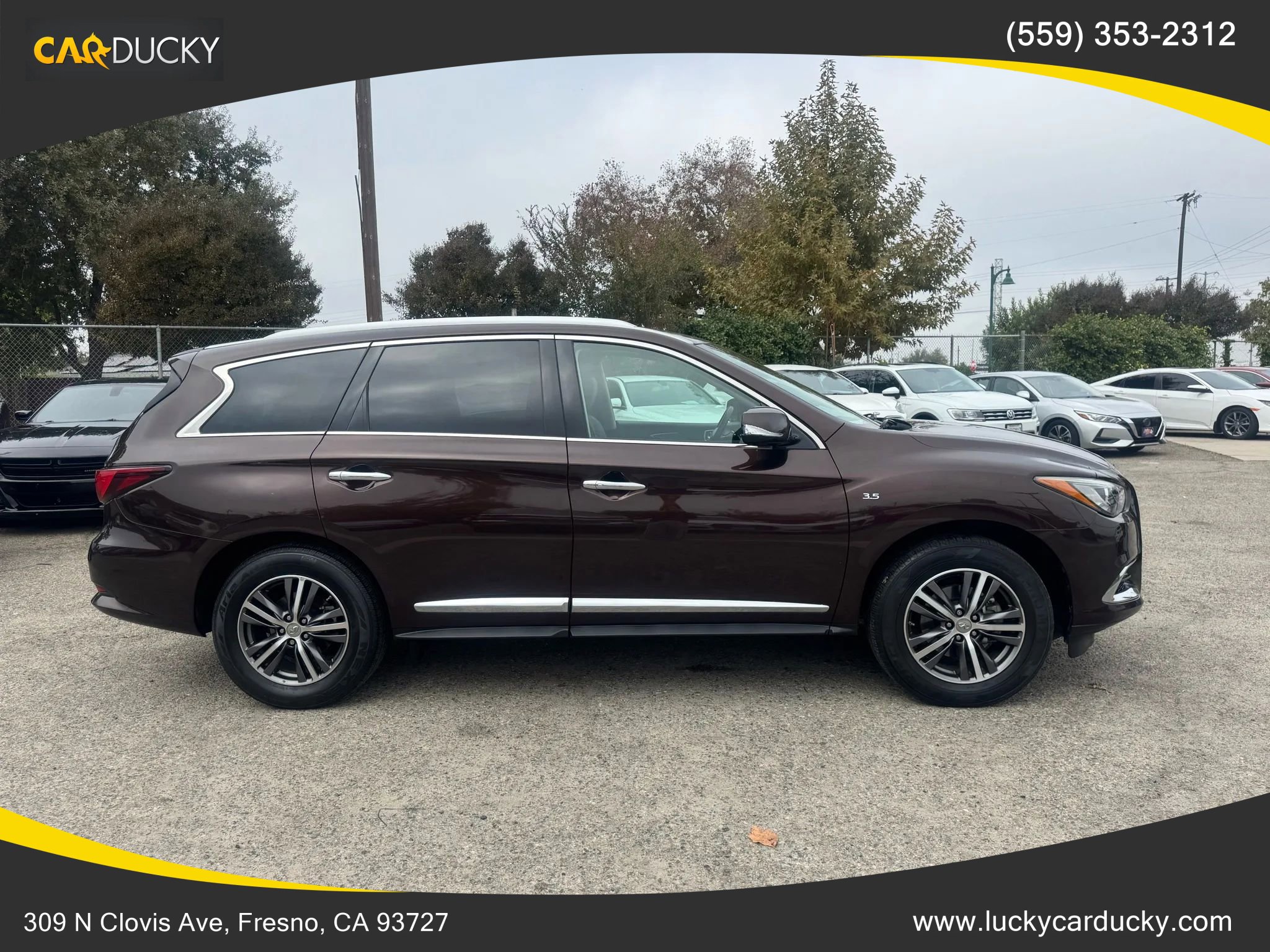 Used 2019 INFINITI QX60 Luxe w/ Essential Package image 4