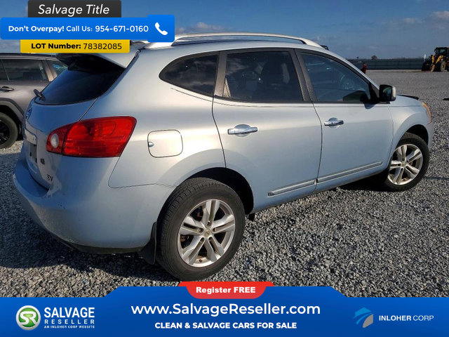 Used 2013 Nissan Rogue SV w/ Premium Pkg image 4