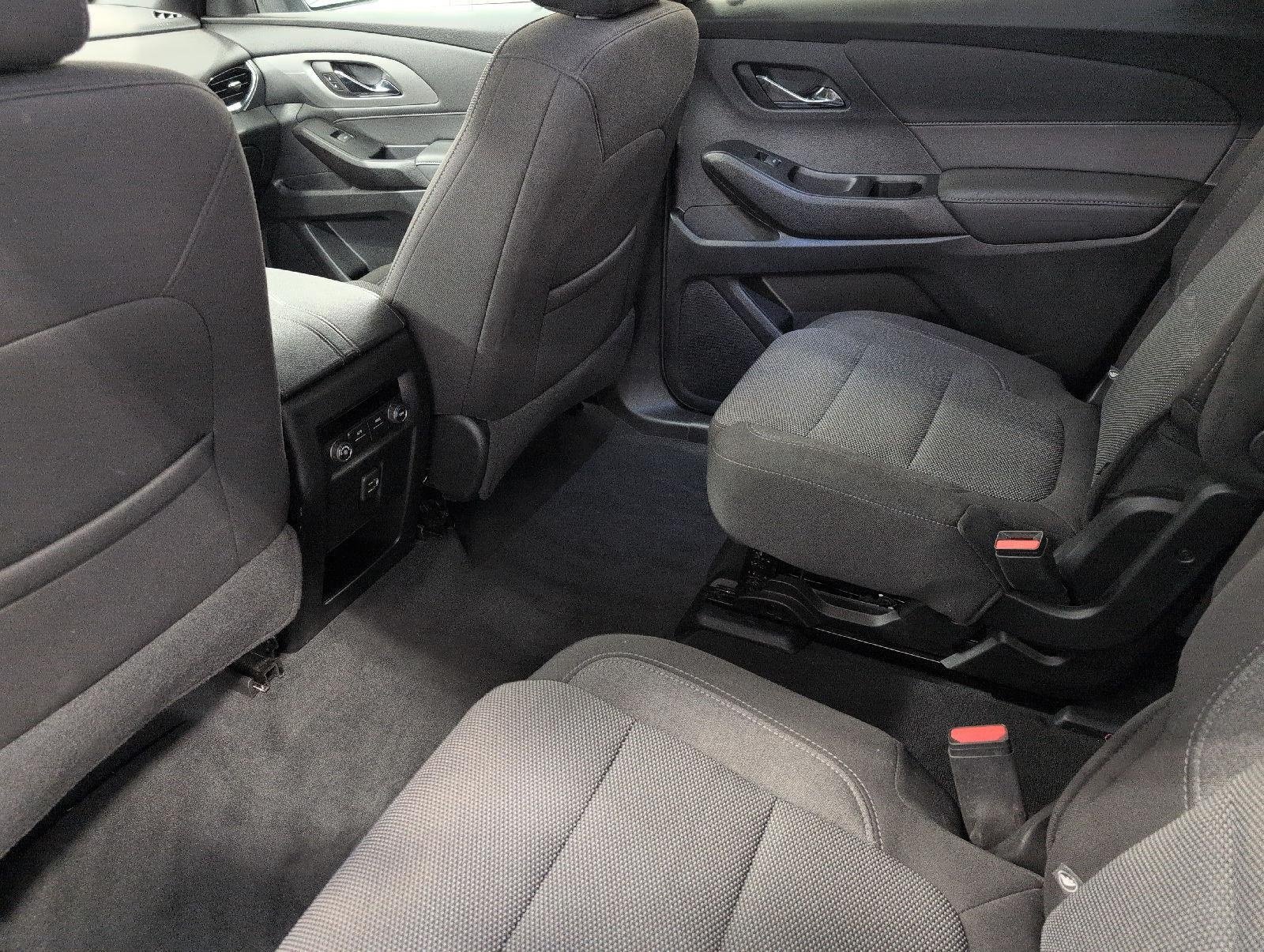 Used 2023 Chevrolet Traverse LT w/ LPO, Floor Liner Package AWD/4WD image 22