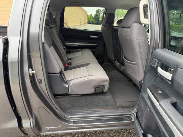 Used 2016 Toyota Tundra SR5 RWD image 12
