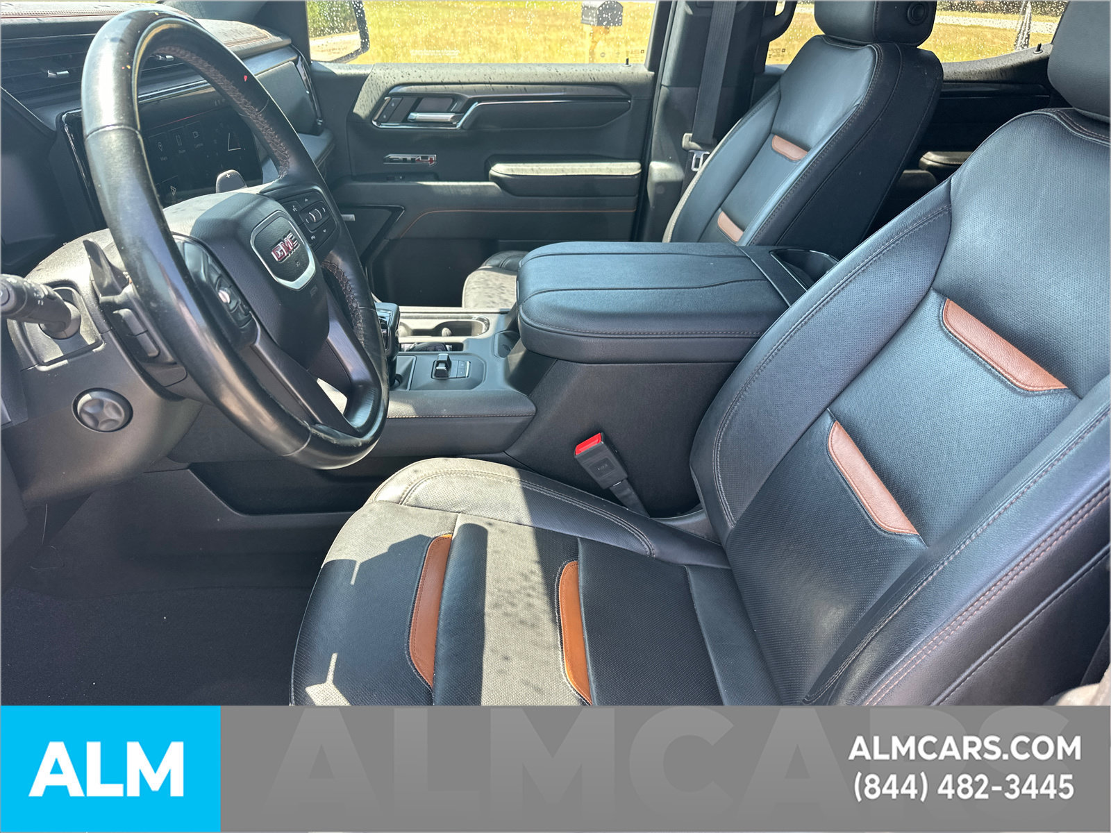 Used 2024 GMC Sierra 1500 AT4 w/ Technology Package AWD/4WD image 10