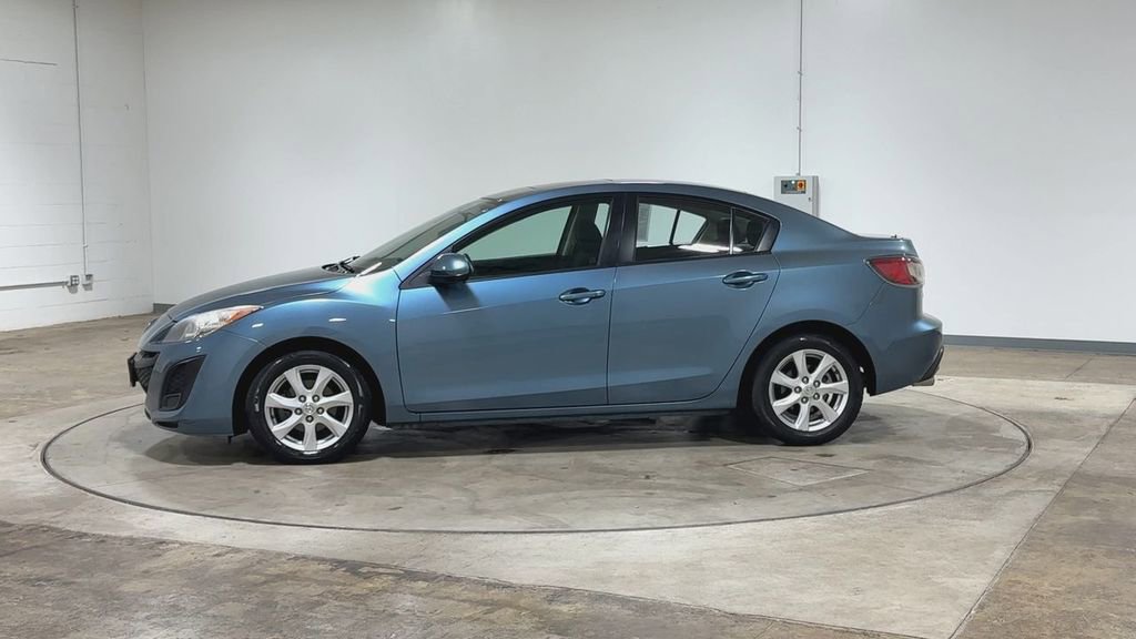 Used 2011 MAZDA MAZDA3 i Touring FWD image 6