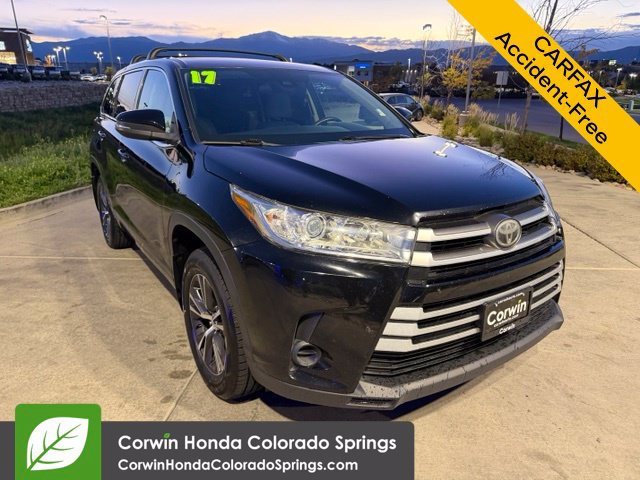 Used 2017 Toyota Highlander LE