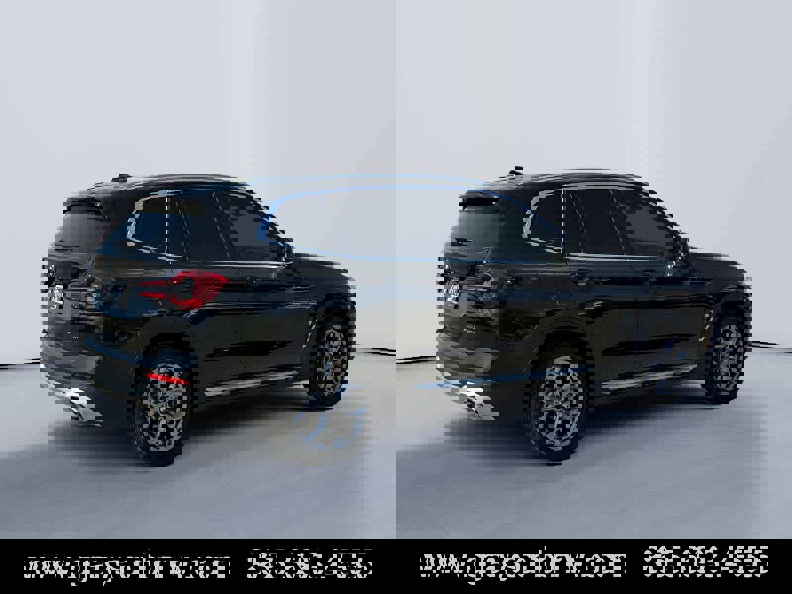 Used 2024 BMW X3 xDrive30i w/ Convenience Package w/ZPA image 3