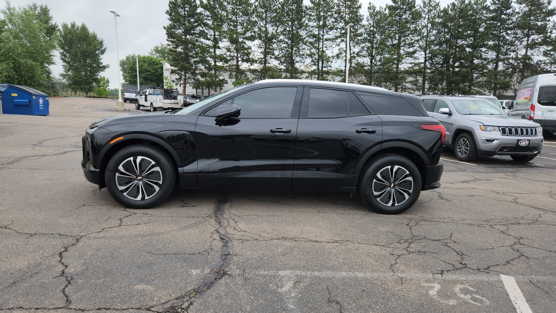 Used 2024 Chevrolet Blazer EV LT AWD/4WD image 4