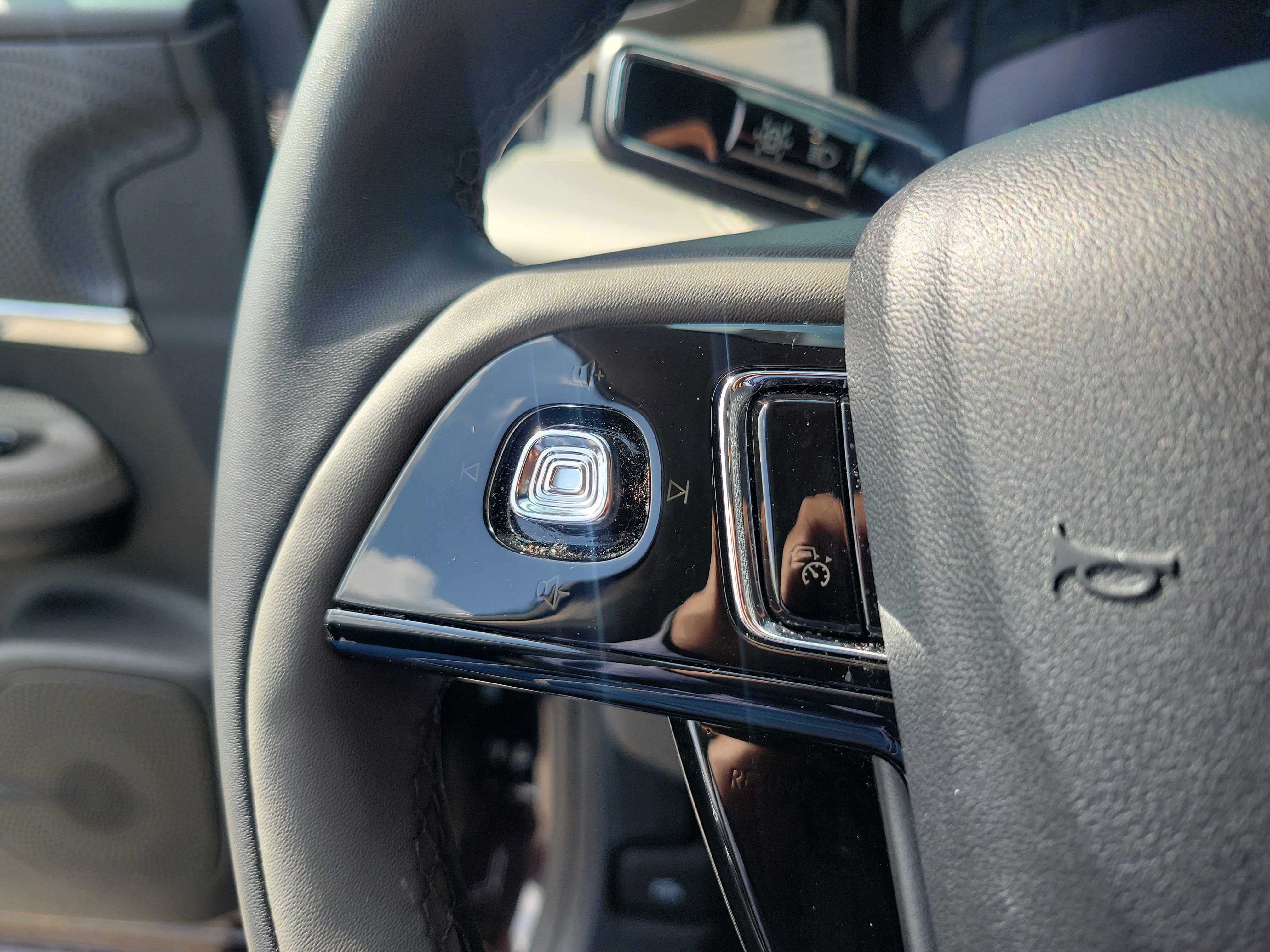 Certified 2023 Lincoln Corsair FWD image 16