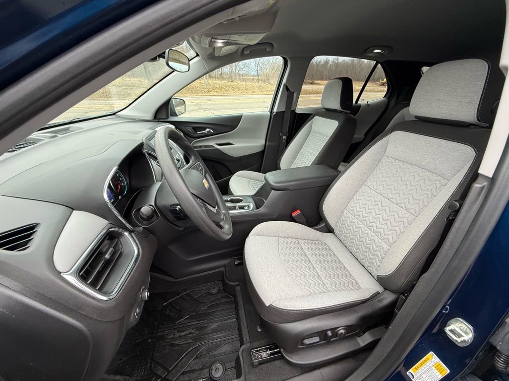 Certified 2023 Chevrolet Equinox LS w/ LS Convenience Package image 17