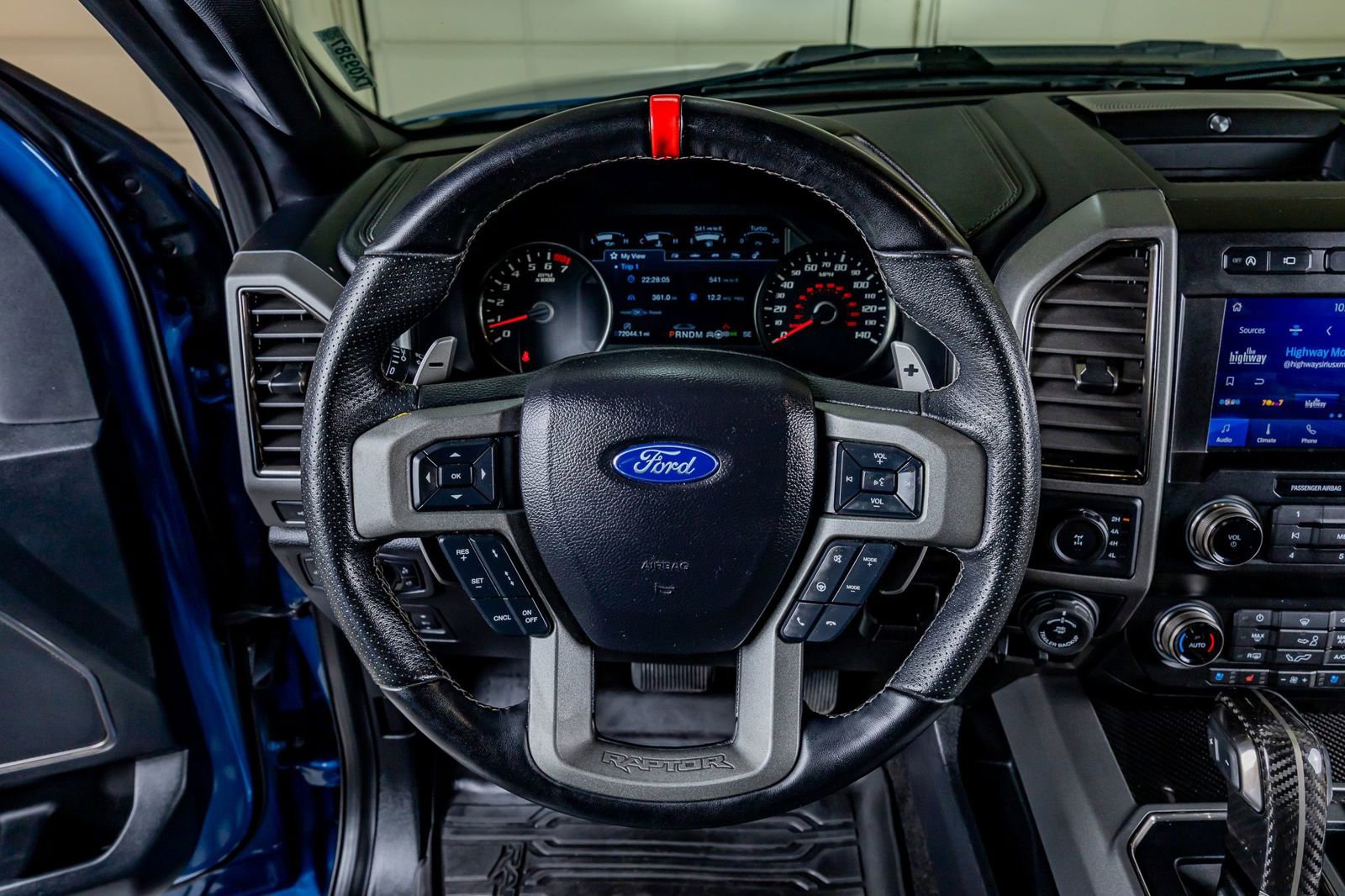 Used 2019 Ford F150 Raptor w/ Equipment Group 802A Luxury AWD/4WD image 18