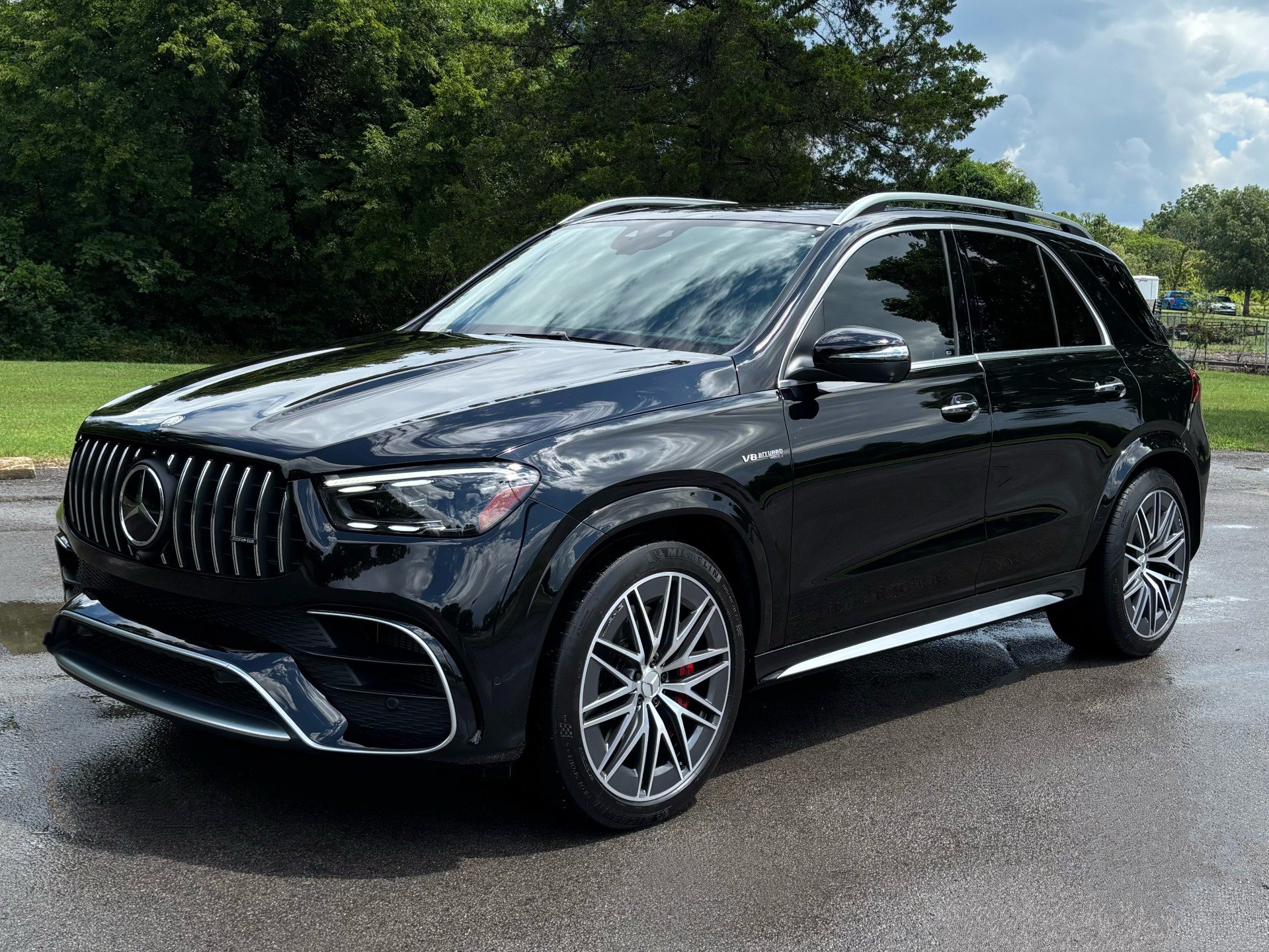 Used 2025 Mercedes-Benz GLE 63 AMG S image 2