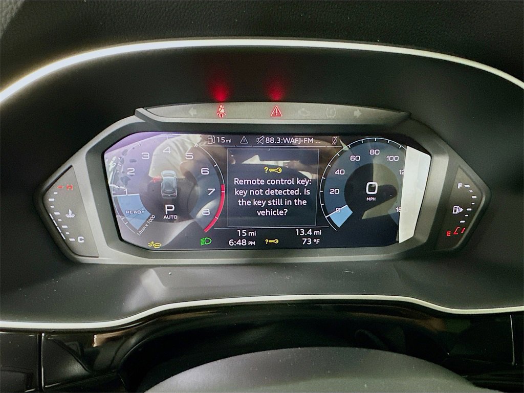 New 2025 Audi Q3 2.0T Premium image 12