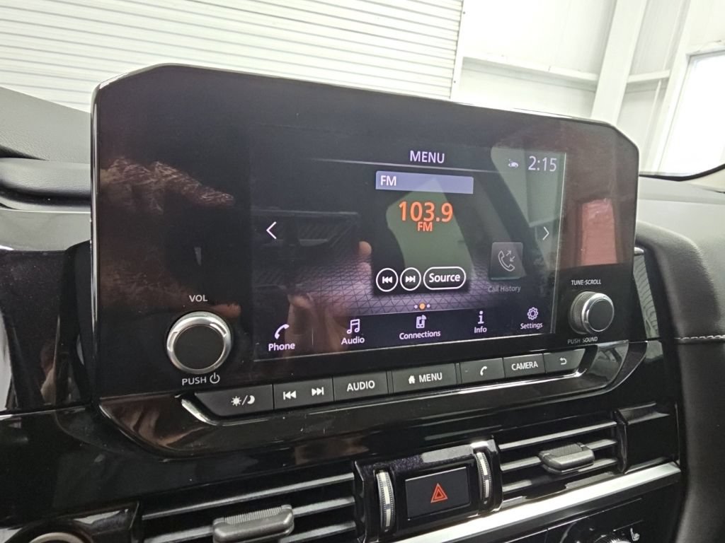 Used 2022 Nissan Pathfinder SV w/ Cargo Package FWD image 15