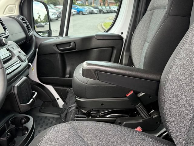 New 2026 RAM ProMaster 2500 w/ Advanced Safety Group FWD image 24