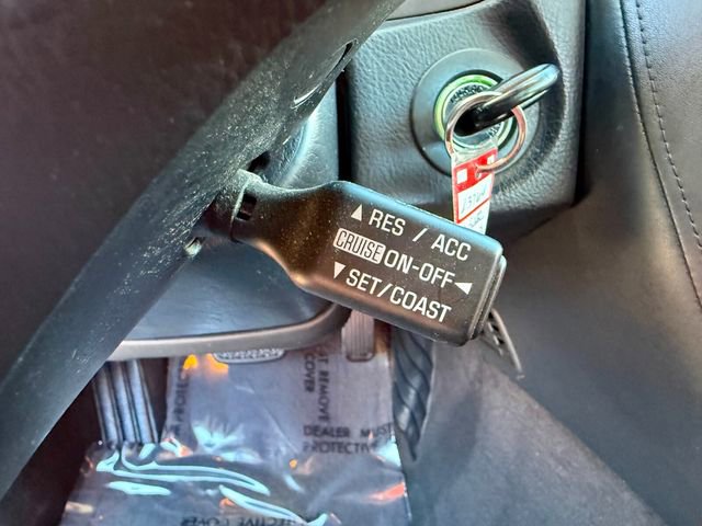 Used 2002 Lexus SC 430 Convertible image 16