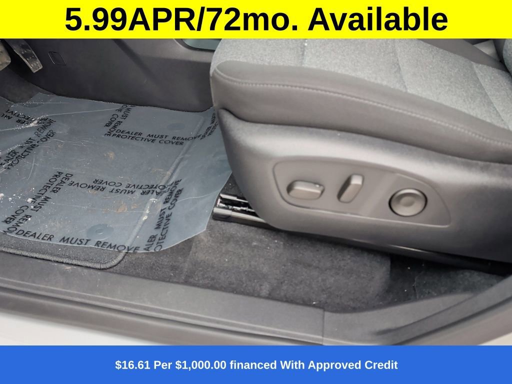 New 2025 GMC Acadia Elevation image 11