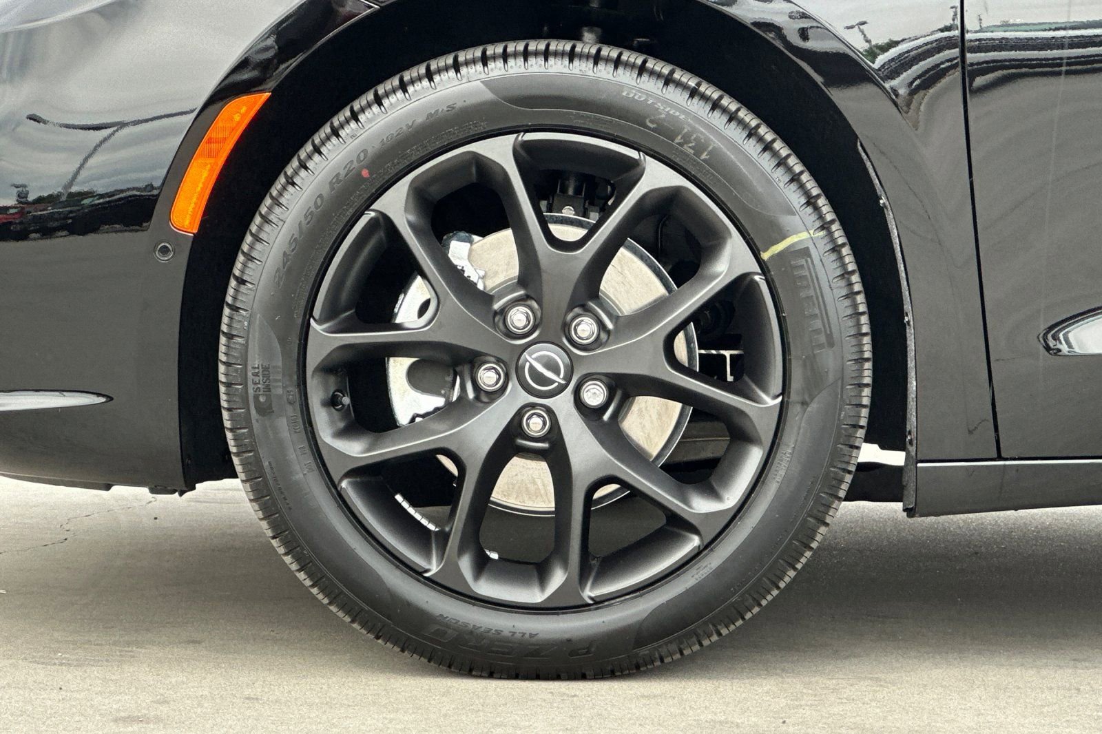 New 2026 Chrysler Pacifica Select image 27