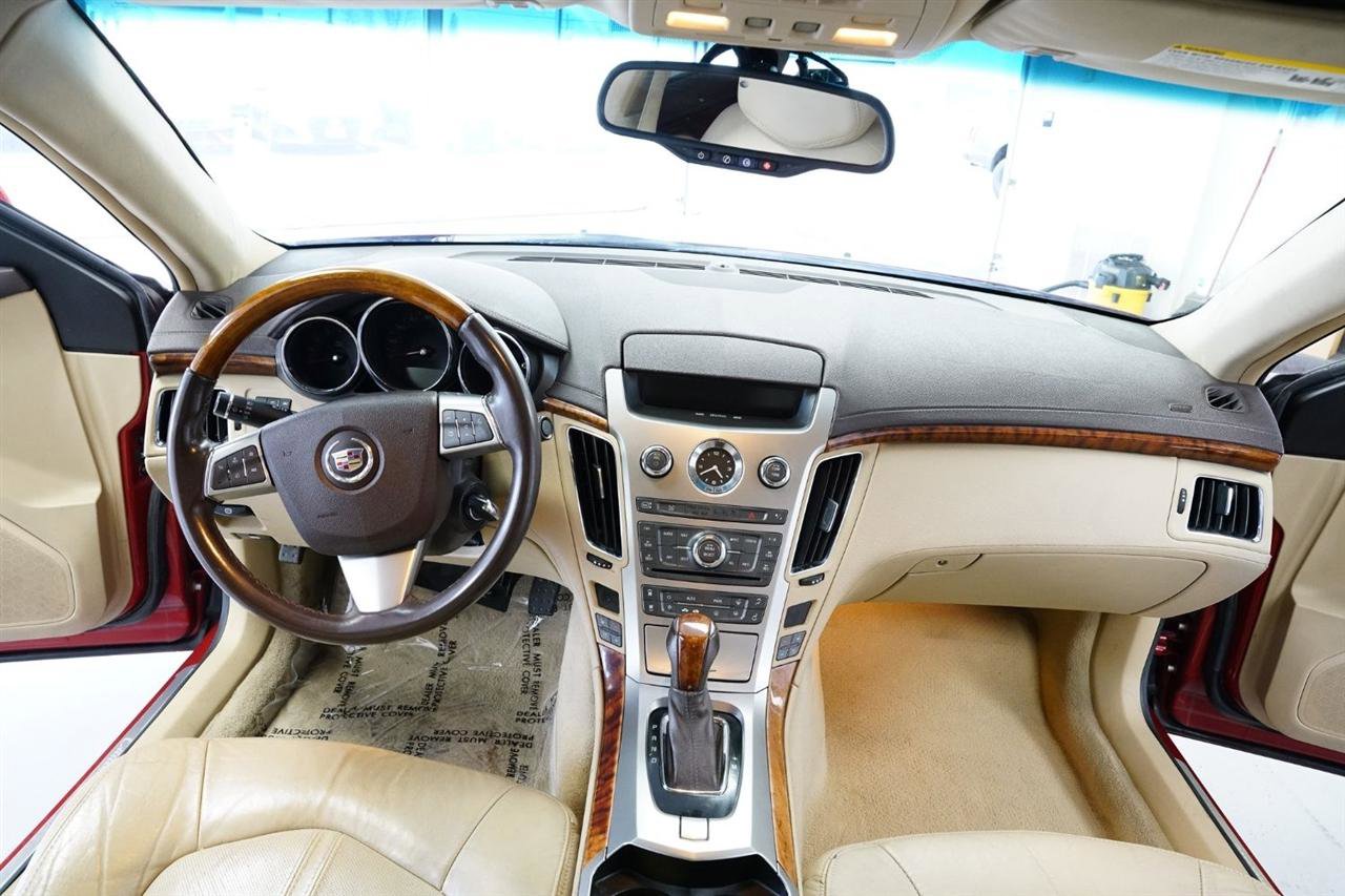 Used 2008 Cadillac CTS 3.6 w/ Luxury Level Two Package RWD image 11