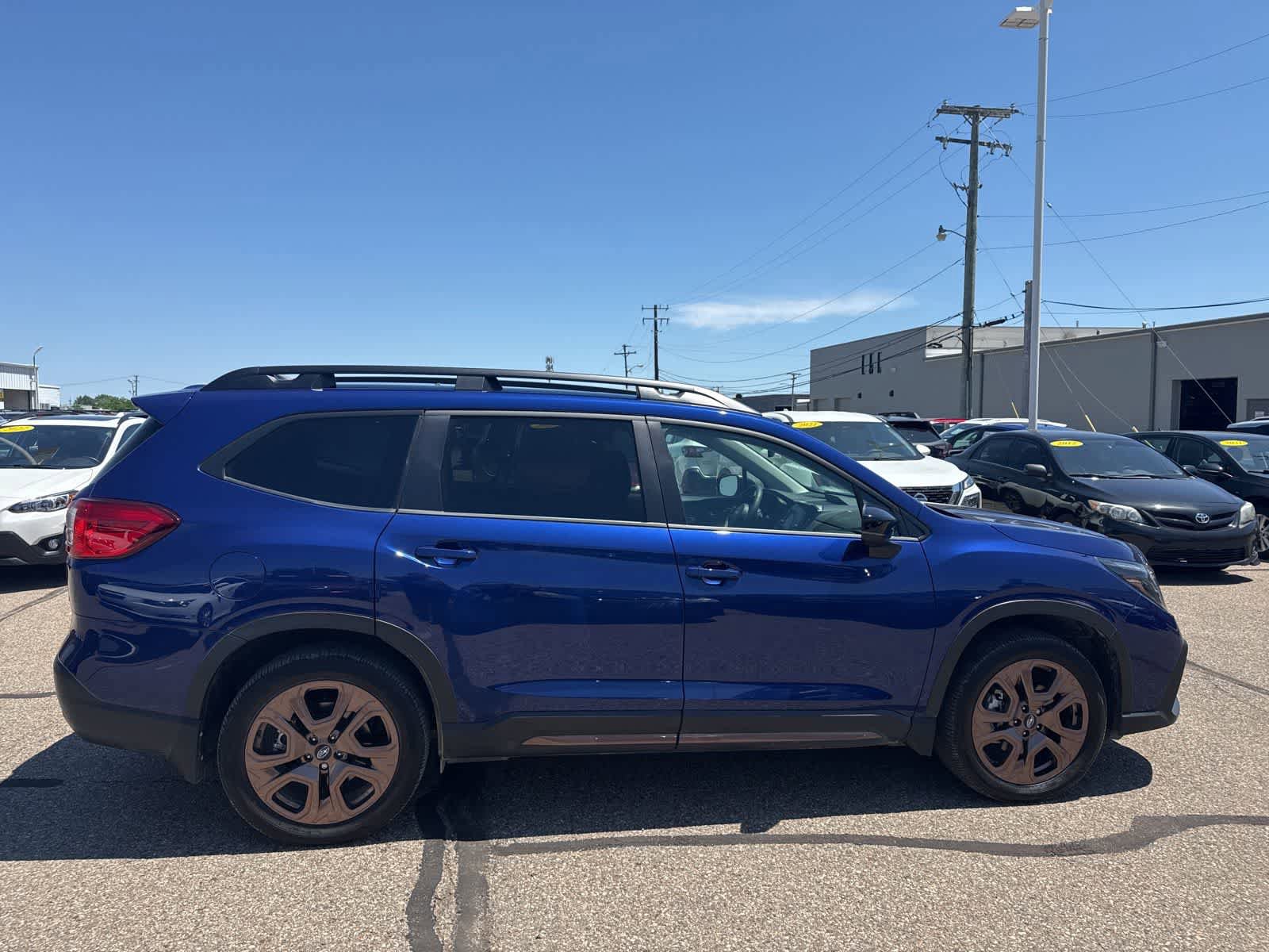 Used 2026 Subaru Ascent Limited Bronze AWD/4WD image 9