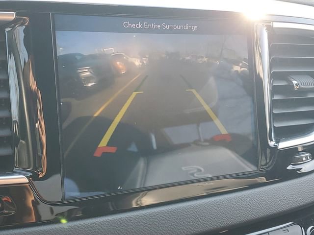 Used 2019 Chrysler Pacifica Touring-L Plus w/ S Appearance Package FWD image 28